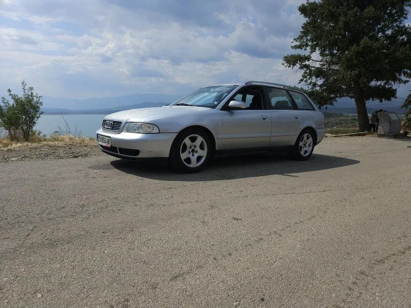 Audi A4 1.8t quattro, снимка 1 - Автомобили и джипове - 47933740