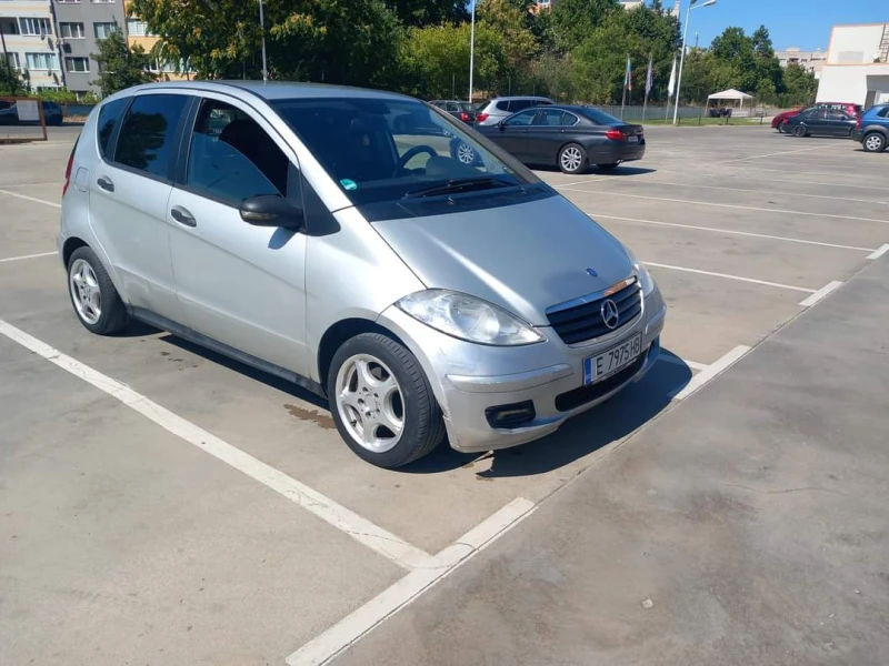 Mercedes-Benz A 180 Навигация , снимка 6 - Автомобили и джипове - 47522851