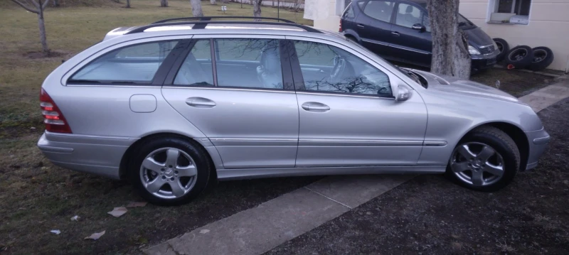 Mercedes-Benz C 180, снимка 7 - Автомобили и джипове - 48420115