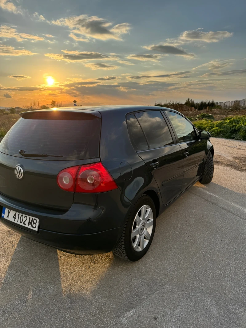 VW Golf 2.0, снимка 10 - Автомобили и джипове - 52312445