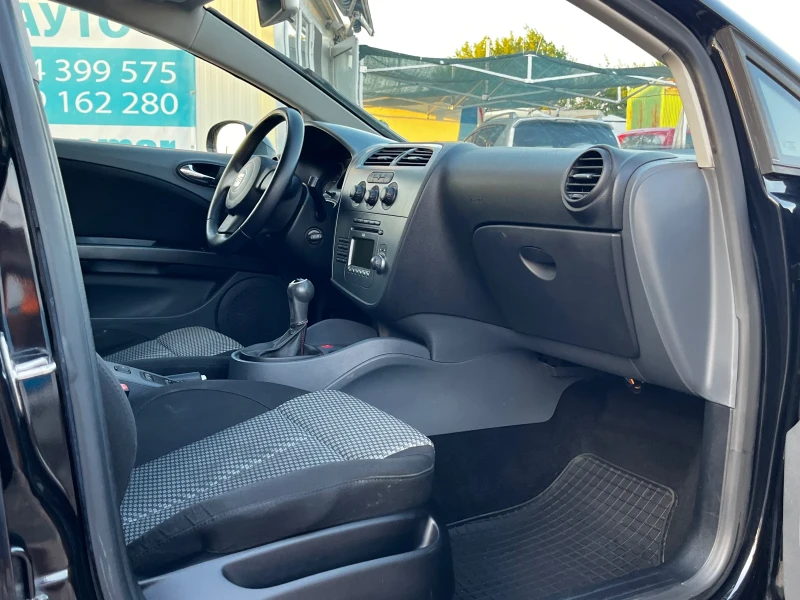 Seat Leon 1.4i, снимка 11 - Автомобили и джипове - 51001898