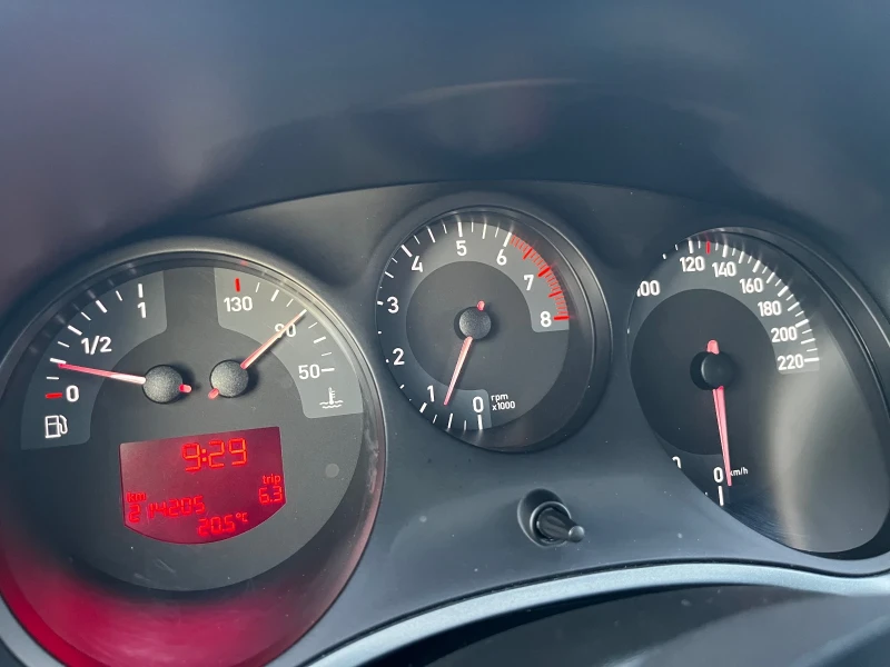 Seat Leon 1.4i, снимка 15 - Автомобили и джипове - 51001898