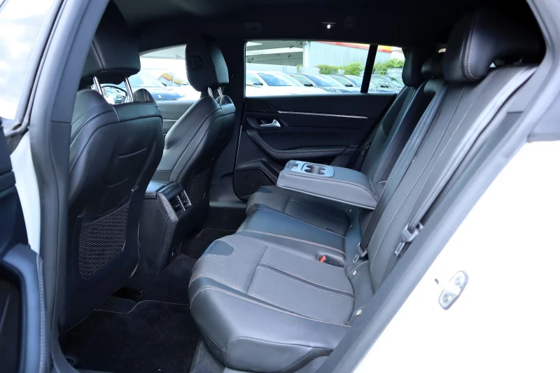 Peugeot 508 GT/224HP/CAM/NAVI/LED/DIGI/KLESS/AMBI/296gpr, снимка 12 - Автомобили и джипове - 51668525