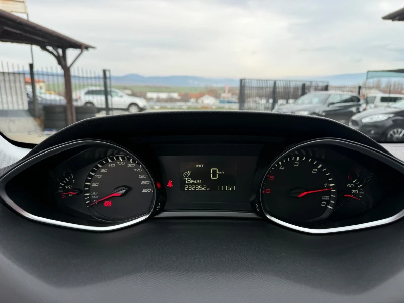 Peugeot 308 1.6BlueHDi, LED, Навигация, * 232 000км* Уникат!, снимка 12 - Автомобили и джипове - 52639612