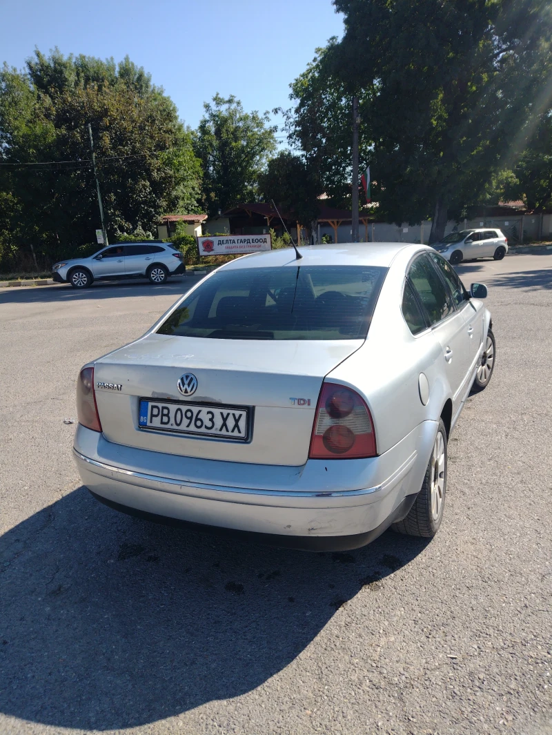 VW Passat, снимка 4 - Автомобили и джипове - 52902125