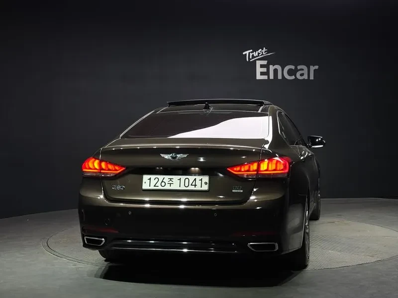 Genesis G80 3.3 AWD, снимка 4 - Автомобили и джипове - 54420572
