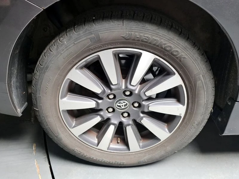 Toyota Sienna 3.5 2GR Automatic, снимка 5 - Автомобили и джипове - 55662760