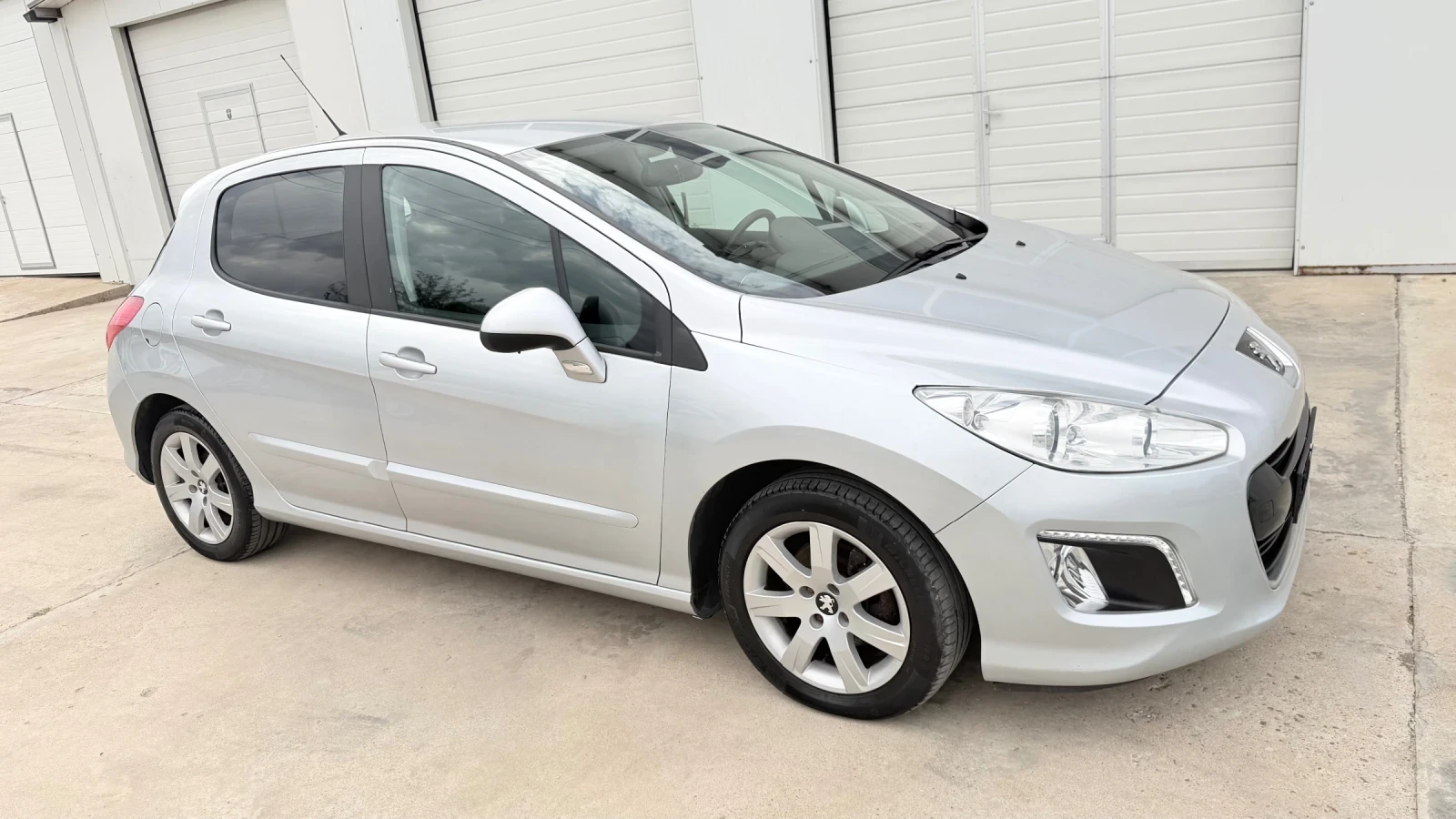 Peugeot 308 1.6i 16v * Facelife* UNIKAT | Mobile.bg � ����������� 13