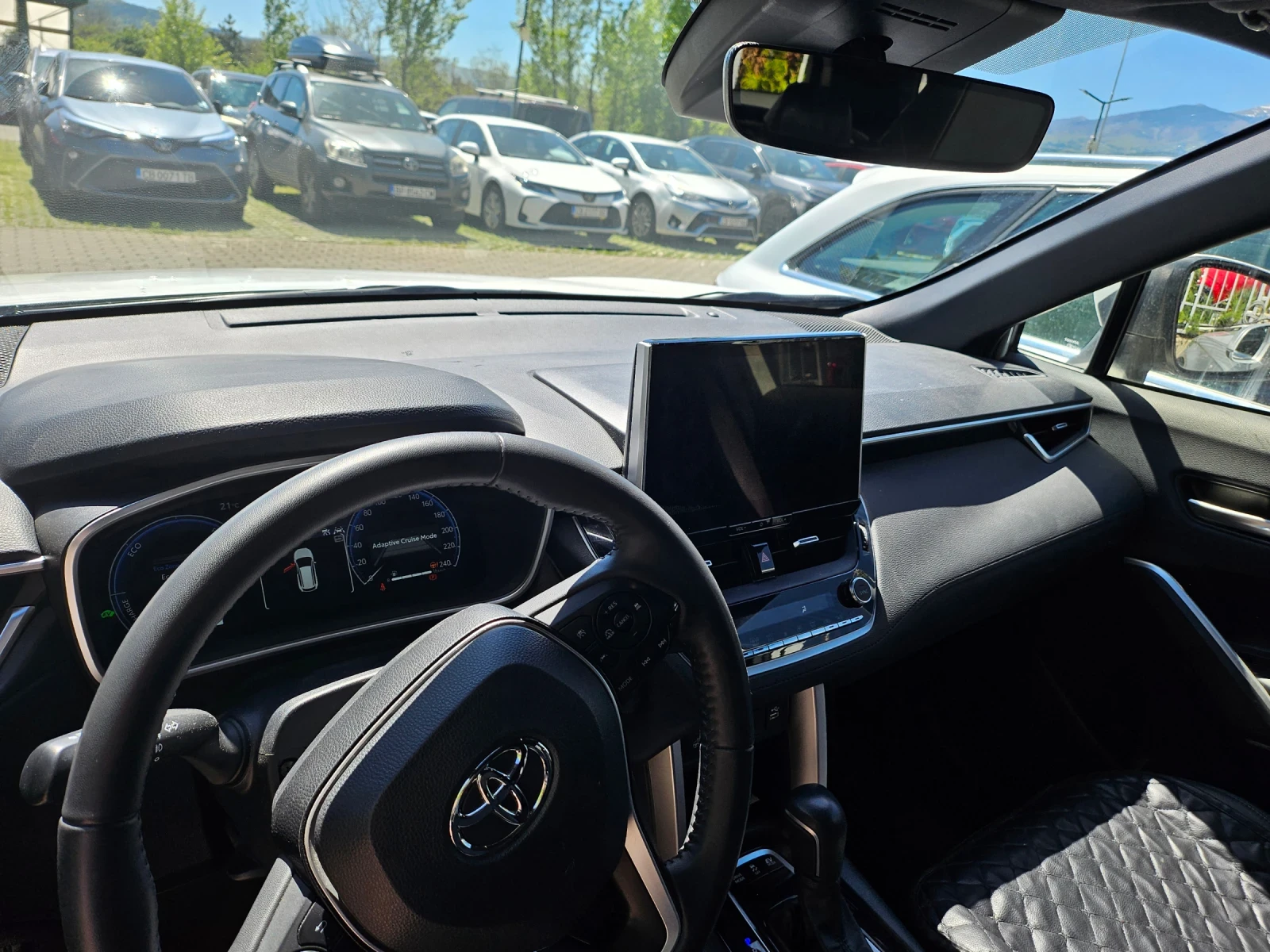 Toyota Corolla Cross AWD Luxury - изображение 7