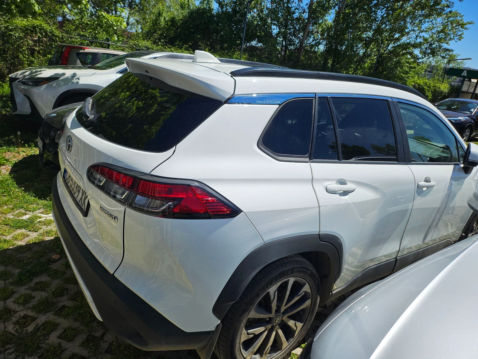 Toyota Corolla Cross AWD Luxury - изображение 3