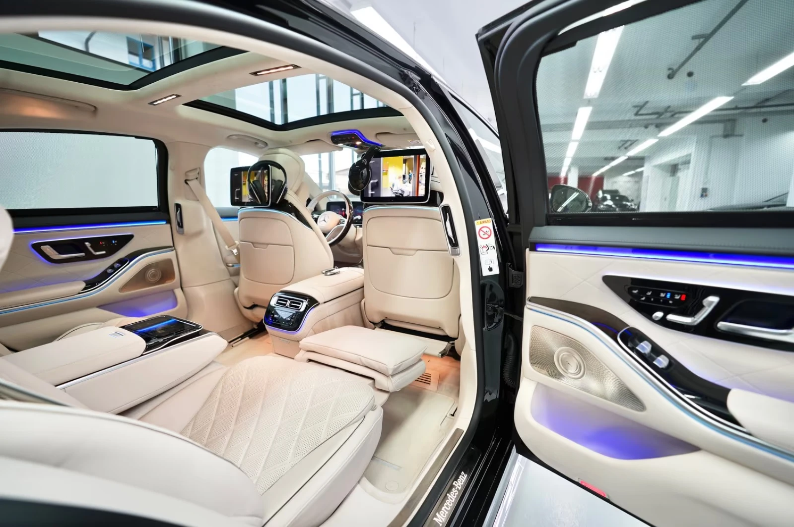 Mercedes-Benz S 580 4MATIC LONG| V8| AMG| 2025| FULL - изображение 7