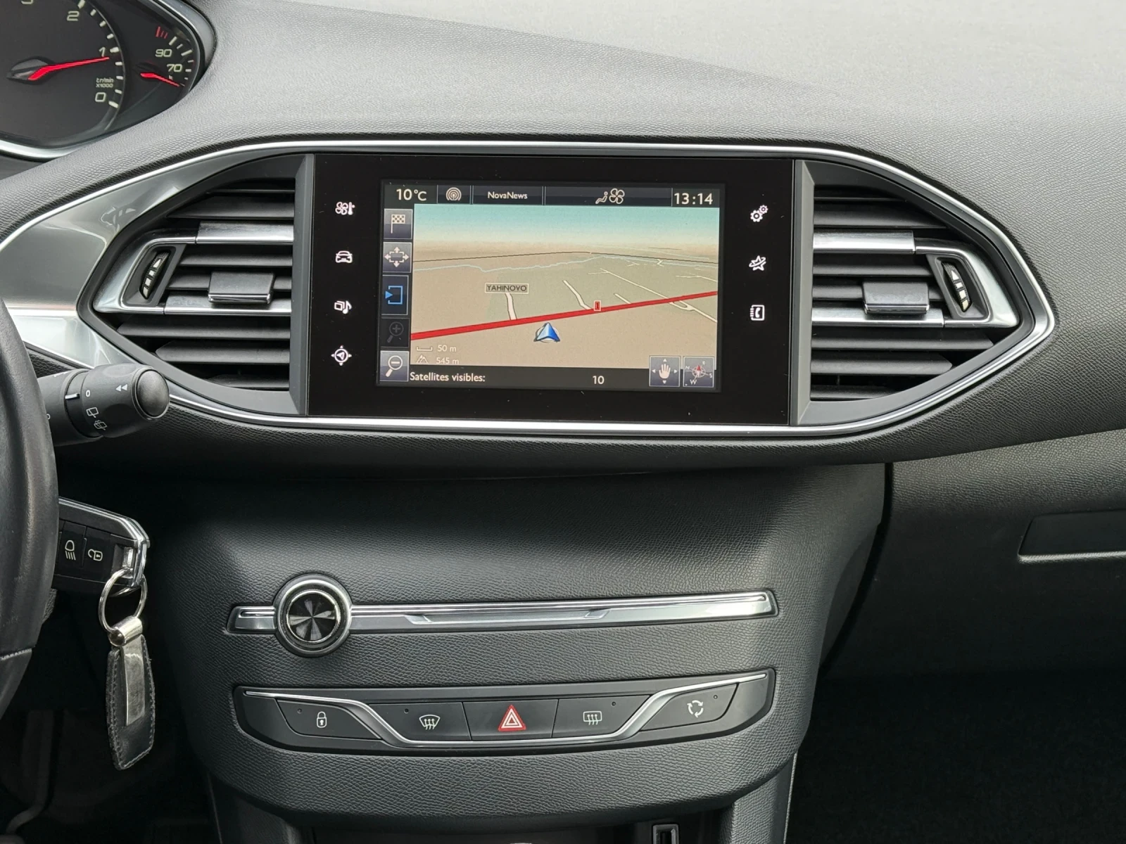 Peugeot 308 1.6BlueHDi, LED, Навигация, * 232 000км* Уникат! - изображение 10