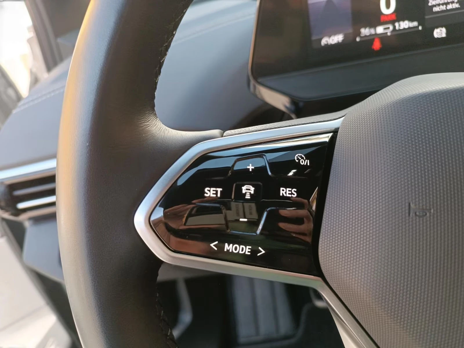 VW ID.4 PRO/204HP/PERFORMANCE/ACC/NAV/PDC/CAM/CARPLAY/959f | Mobile.bg � ����������� 11