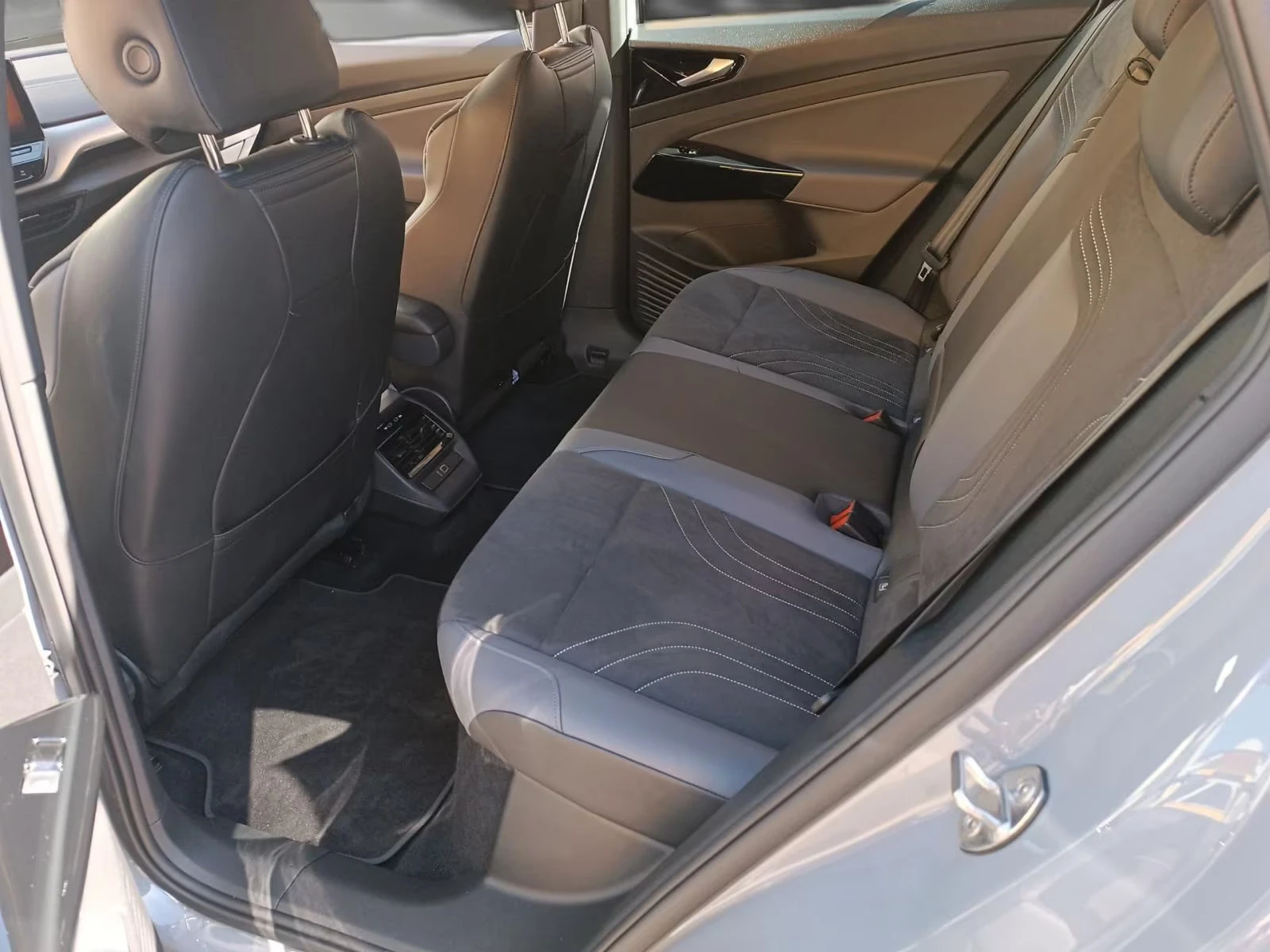 VW ID.4 PRO/204HP/PERFORMANCE/ACC/NAV/PDC/CAM/CARPLAY/959f | Mobile.bg � ����������� 15