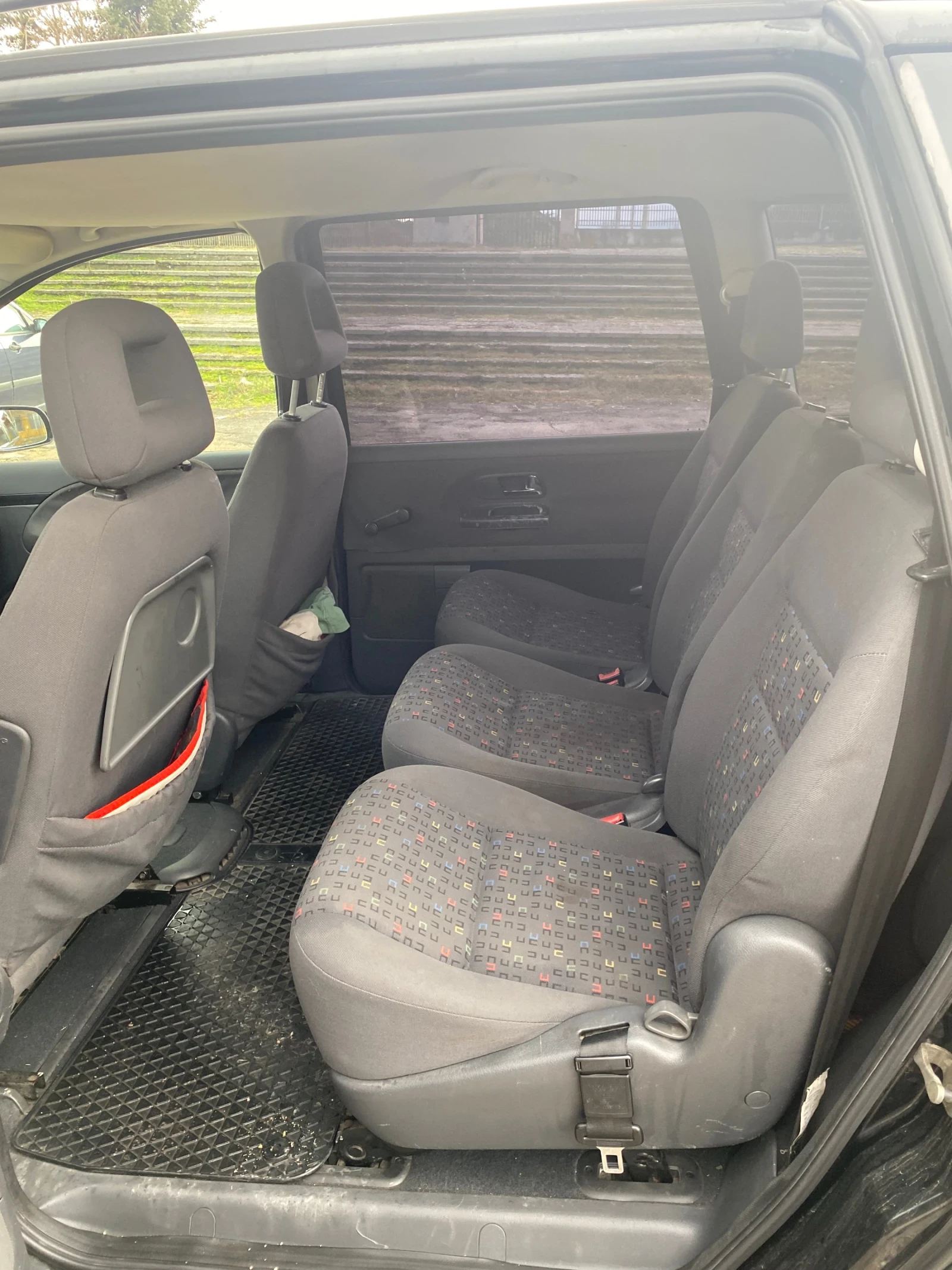 VW Sharan  - изображение 10