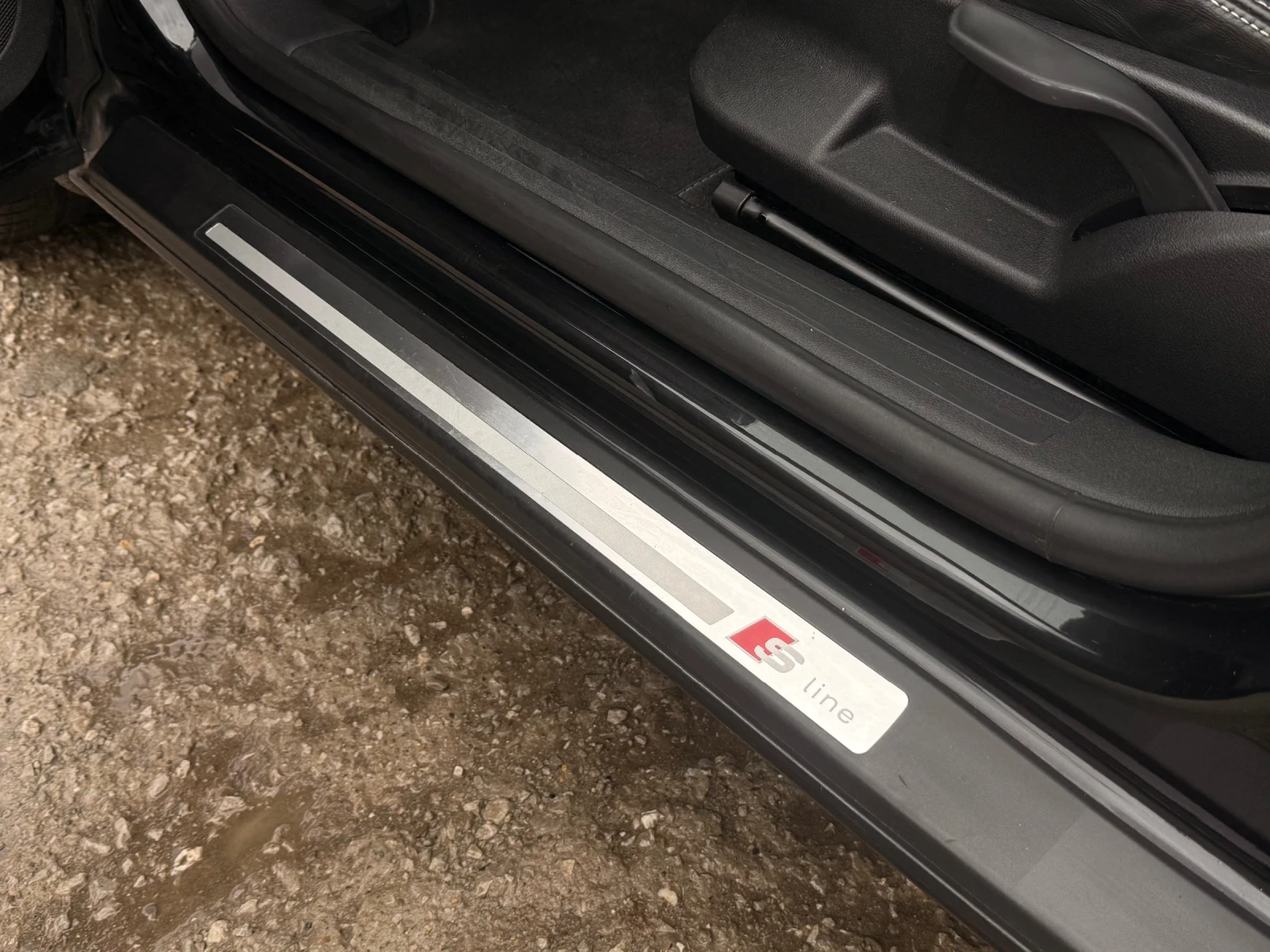 Audi A3 S-Line 2.0TDI 168000km BI-Xenon, снимка 12 - Автомобили и джипове - 53609340