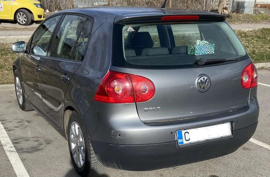 VW Golf 1.6i NAVI/GAS/KLIMA - изображение 4
