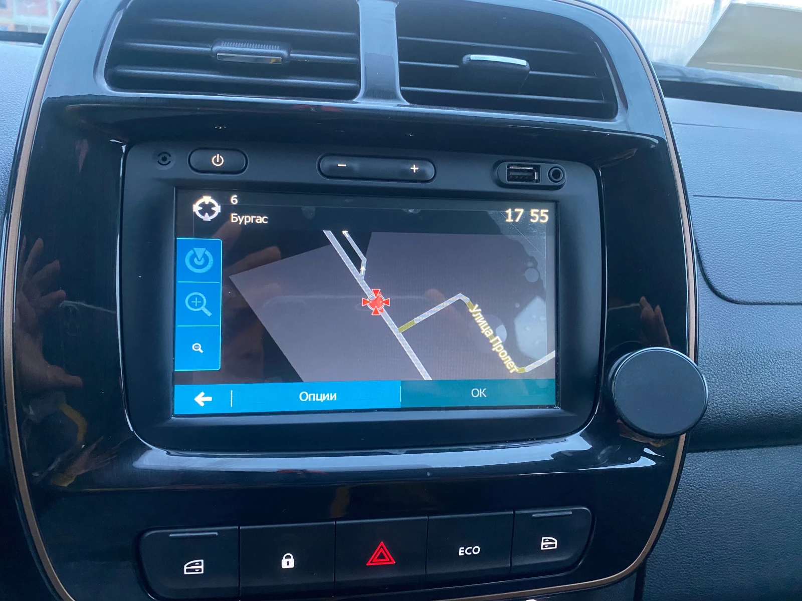 Dacia Spring 65кс. Expression, снимка 13 - Автомобили и джипове - 53730704