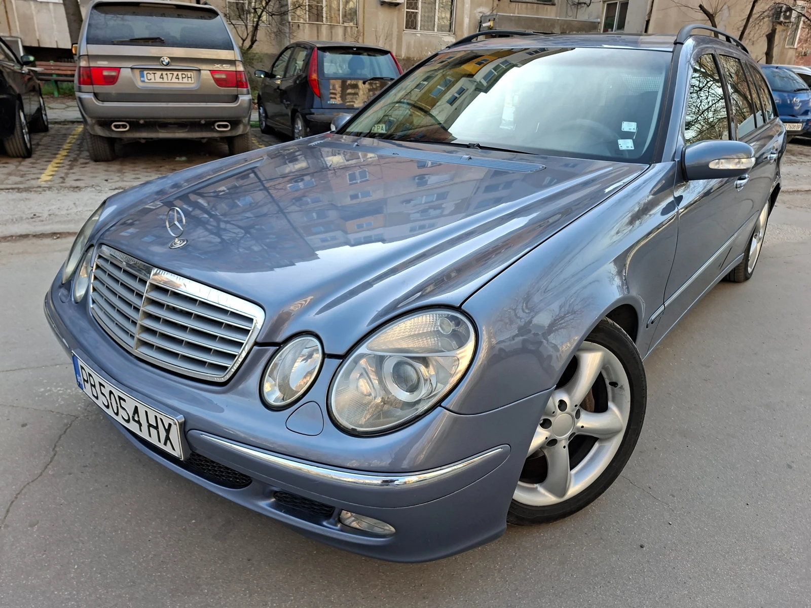 Mercedes-Benz E 320 CDI автоматик, снимка 7 - Автомобили и джипове - 53951554