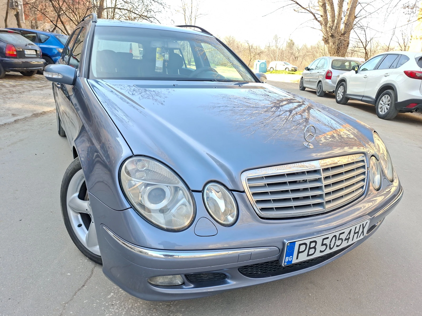Mercedes-Benz E 320 CDI автоматик, снимка 11 - Автомобили и джипове - 53951554