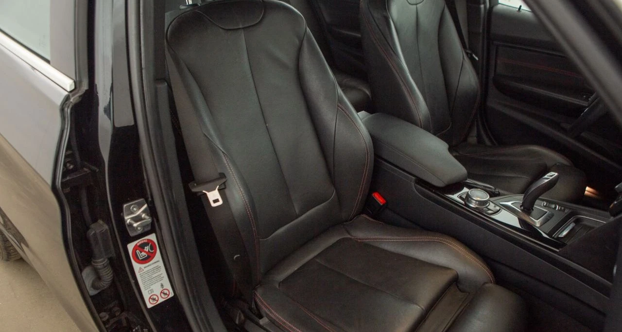 BMW 318 D 150�� | EXECUTIVE ����� | CLIMA | NAVI | LEDER | | Mobile.bg � ����������� 12