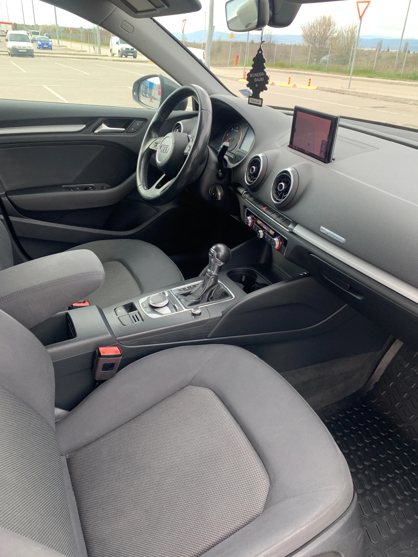 Audi A3 2.0 TDI, снимка 9 - Автомобили и джипове - 54149972