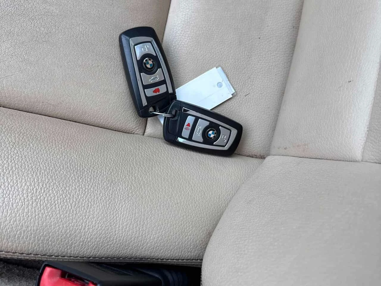 BMW 535 * 535i xDrive * 2 КЛЮЧА* PANO* KEYLESS* ПОДГРЕВ* , снимка 11 - Автомобили и джипове - 54177072