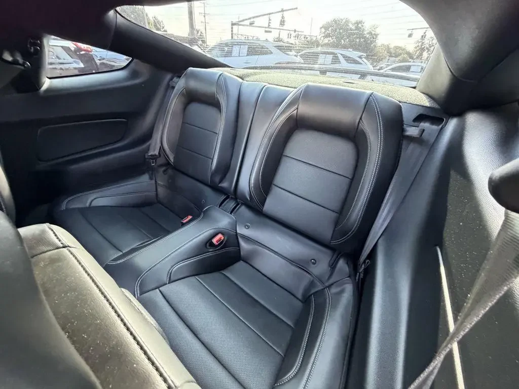 Ford Mustang GT Premium, снимка 13 - Автомобили и джипове - 54401815
