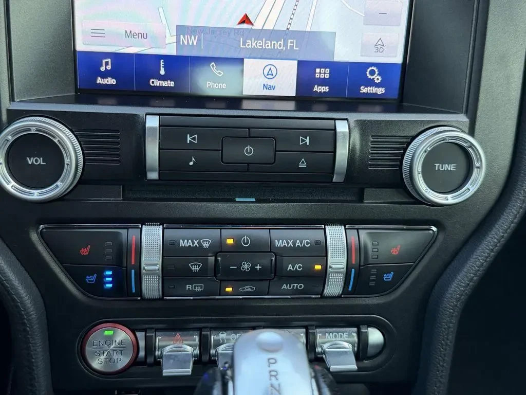 Ford Mustang GT Premium, снимка 15 - Автомобили и джипове - 54401815