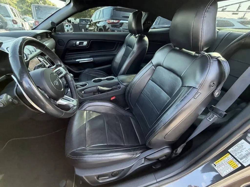 Ford Mustang GT Premium, снимка 10 - Автомобили и джипове - 54401815