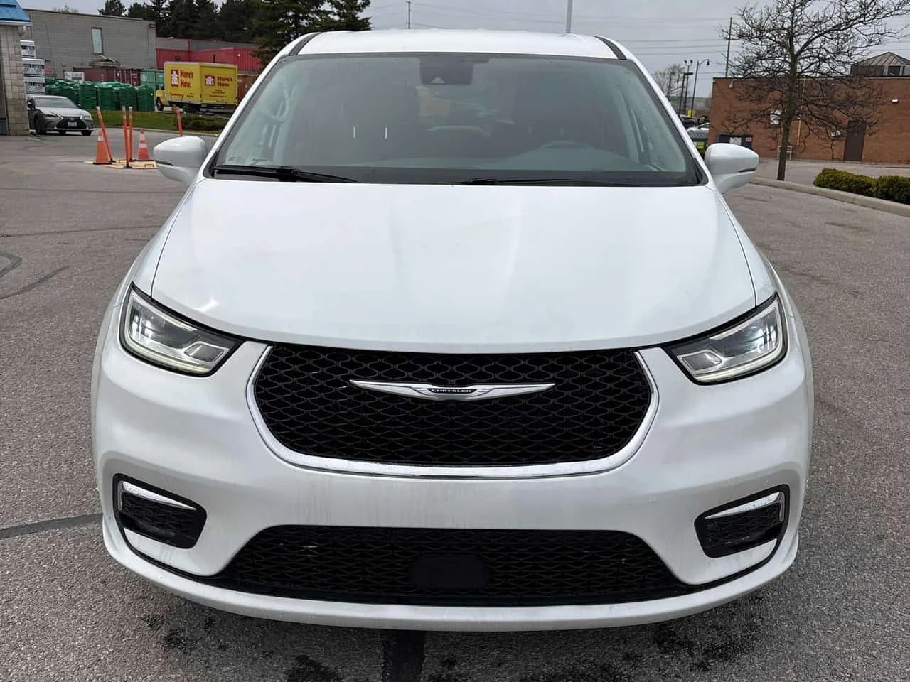 Chrysler Pacifica * Touring L * ДИСТРОНИК * 360 * ПАМЕТ, снимка 6 - Автомобили и джипове - 54623659