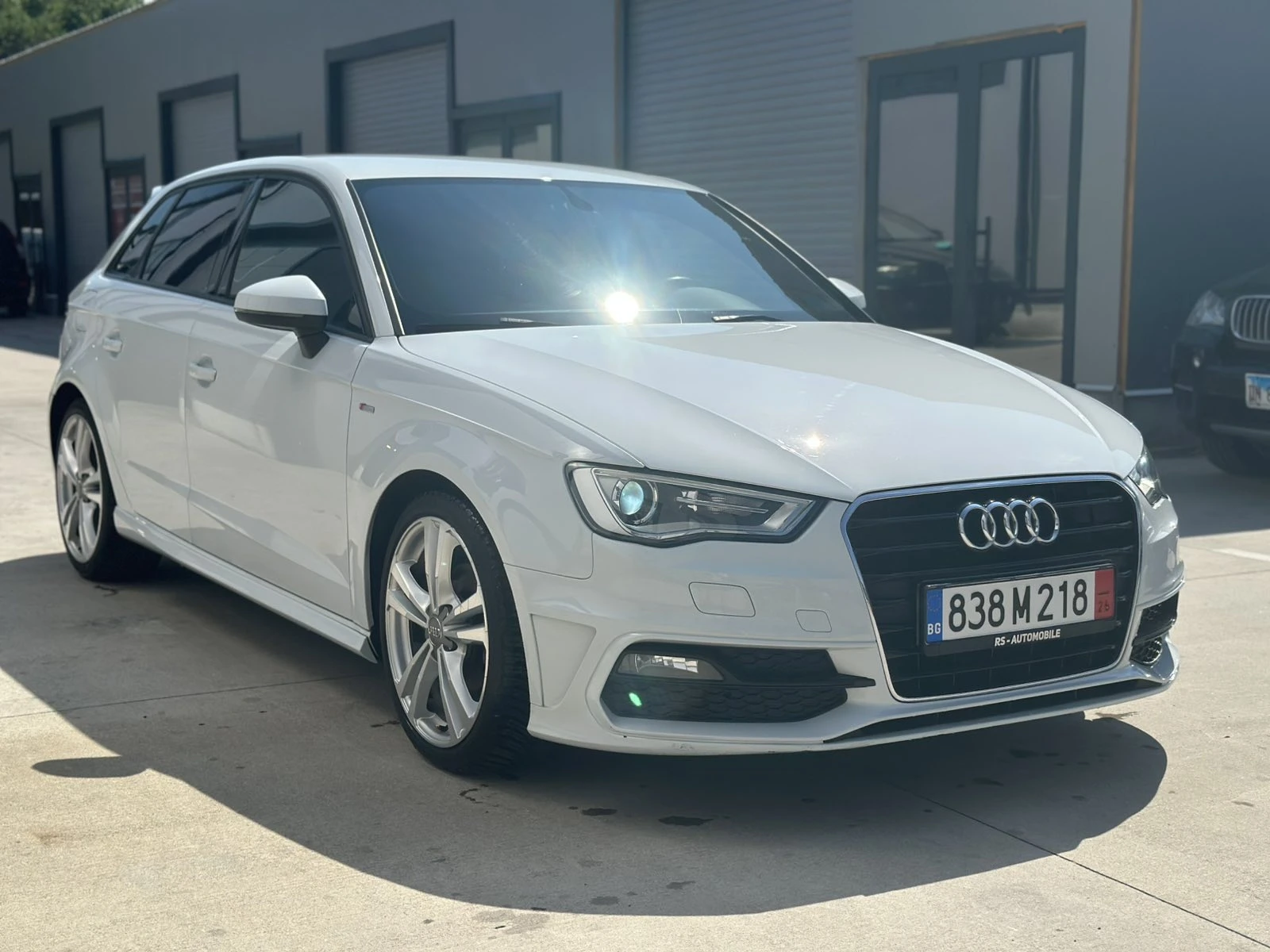 Audi A3 Sportback S LINE, снимка 2 - Автомобили и джипове - 54681922