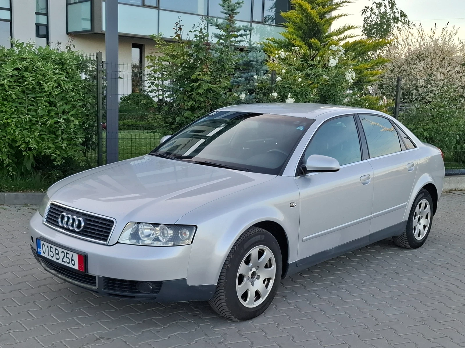 Audi A4 1.9TDI* (101кс)* KLIMATRONIK* НОВ ВНОС* , снимка 3 - Автомобили и джипове - 54717113