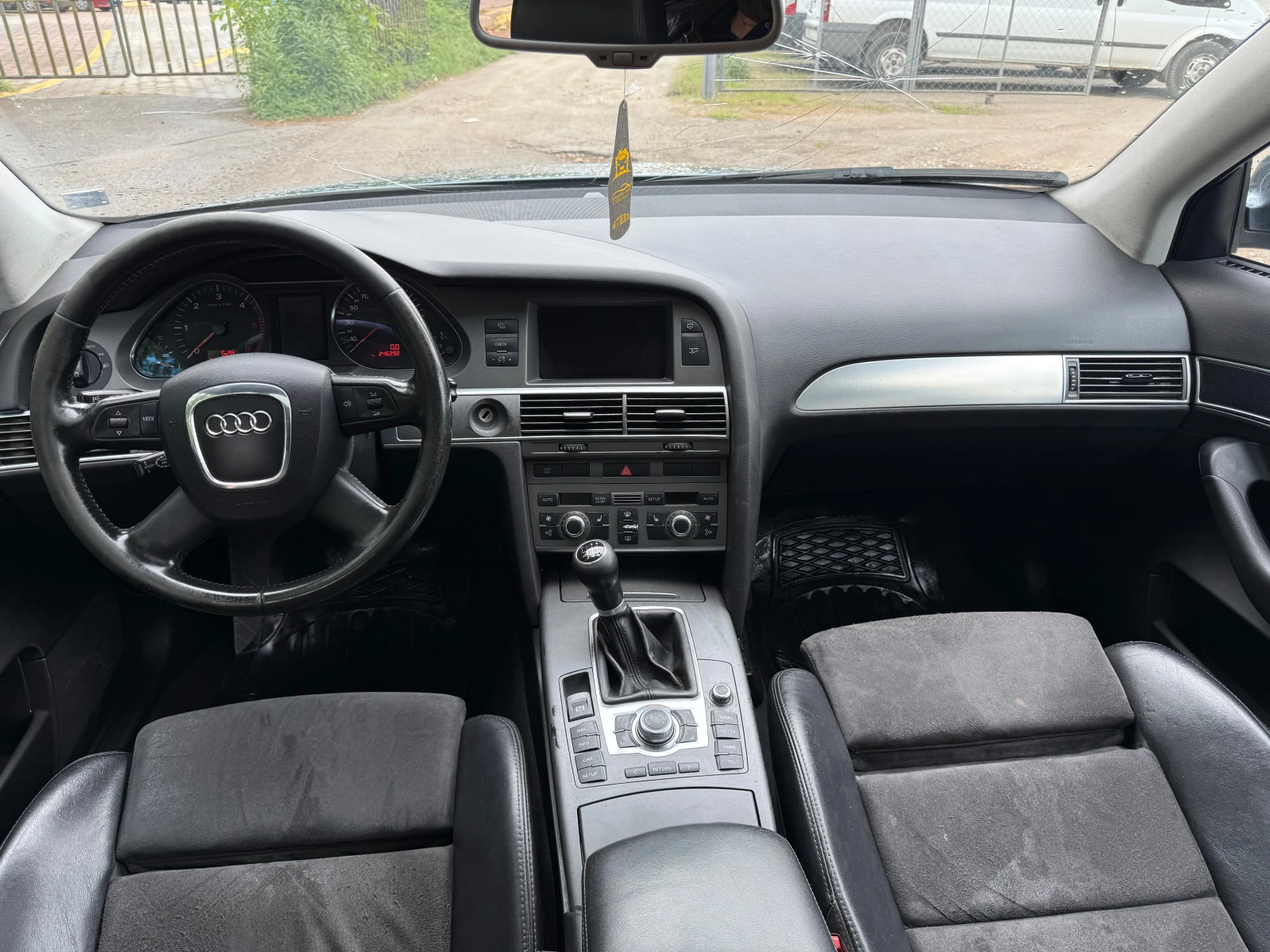 Audi A6 2.7TDI Avant, снимка 12 - Автомобили и джипове - 54753066