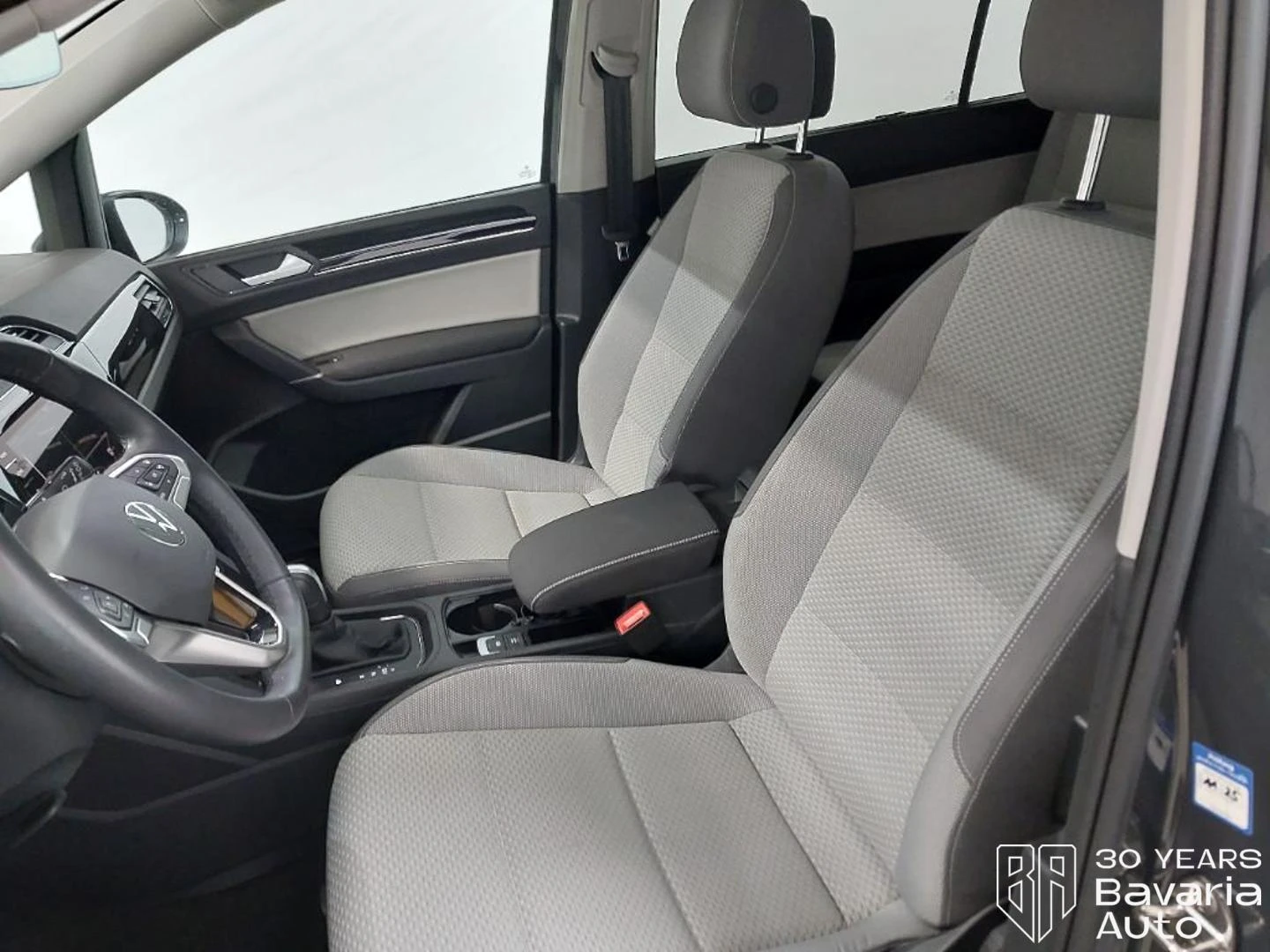 VW Touran Comfortline DSG, снимка 7 - Автомобили и джипове - 54814663