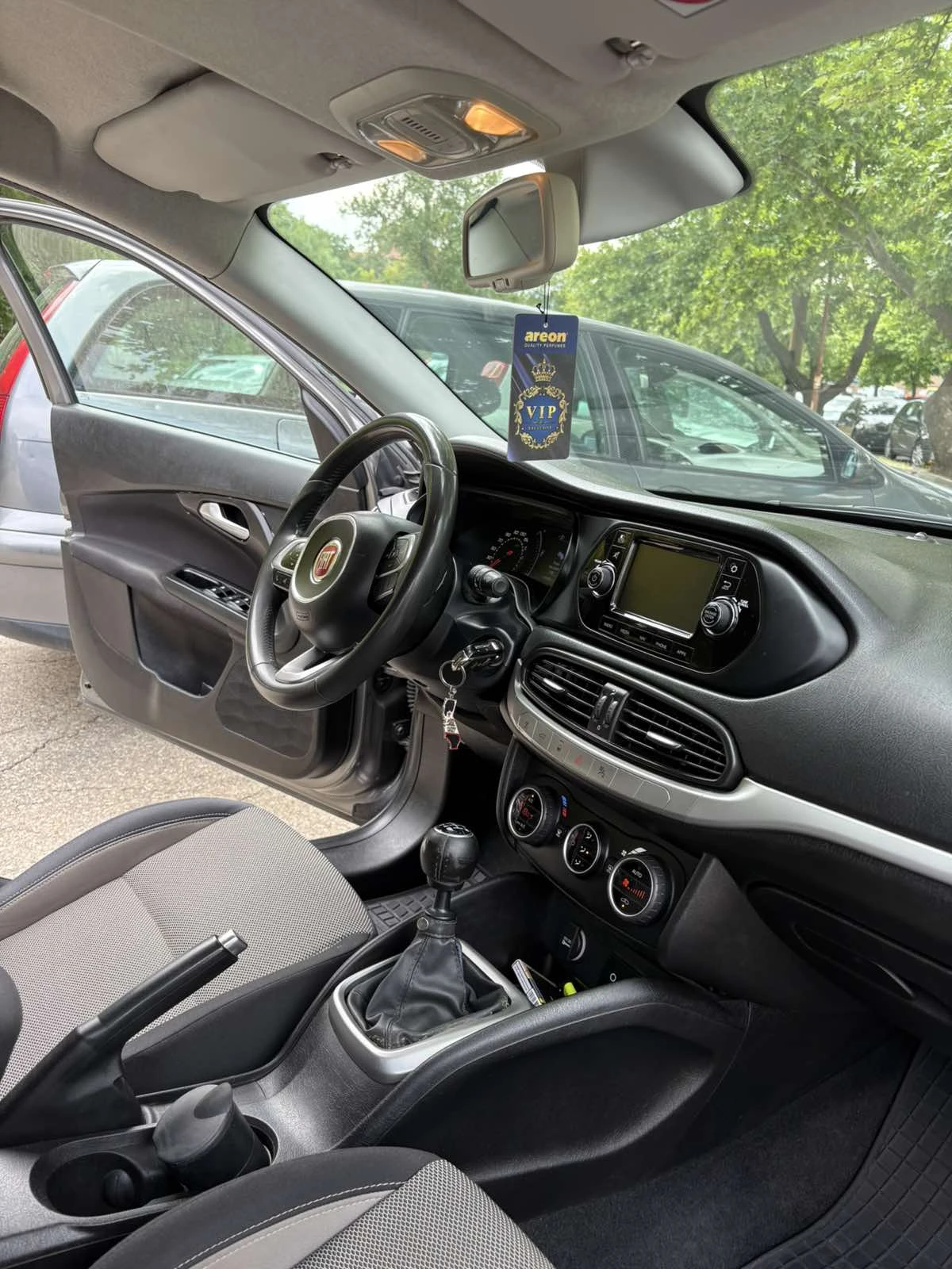 Fiat Tipo, снимка 8 - Автомобили и джипове - 55136721