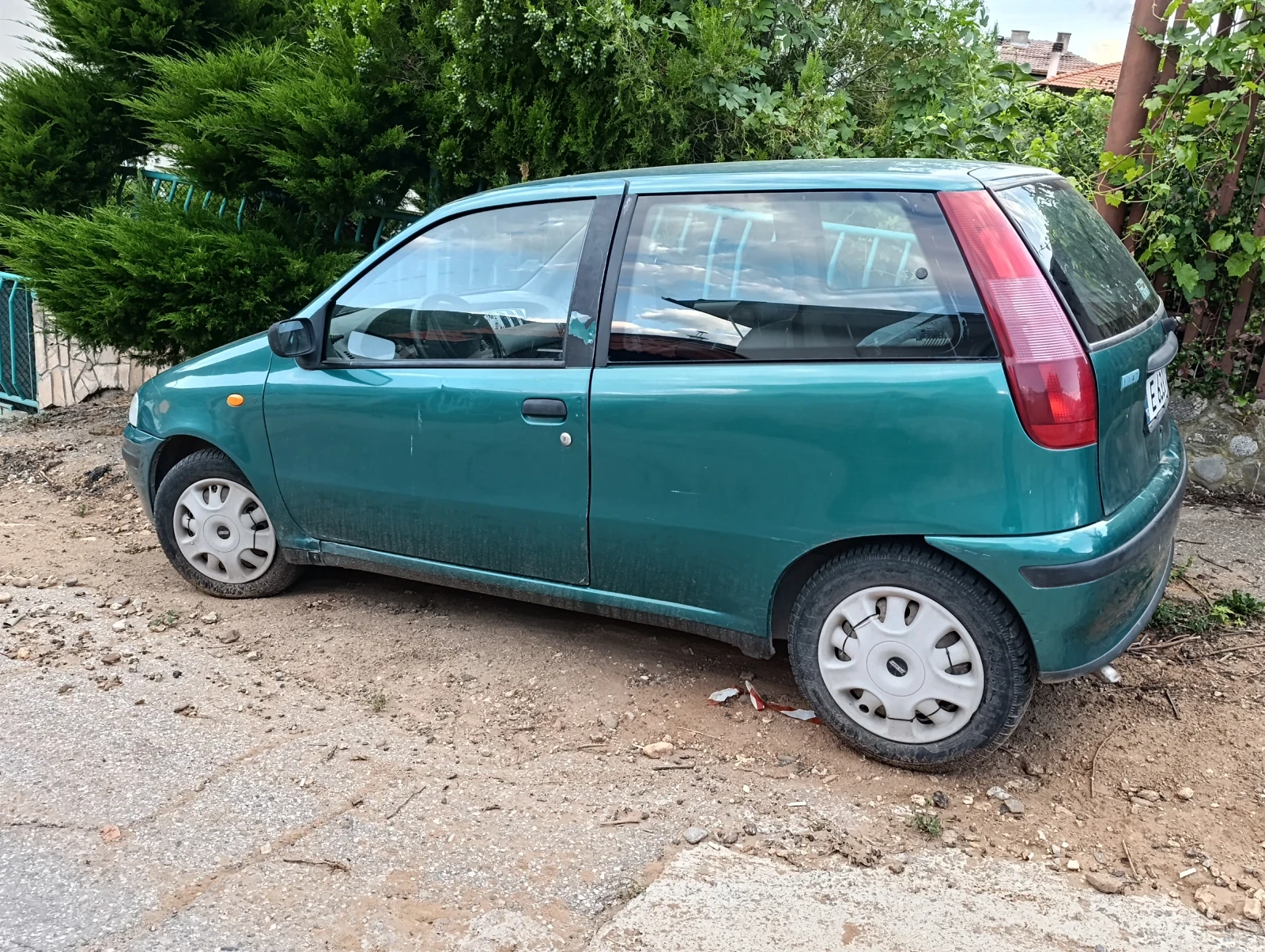 Fiat Punto, снимка 2 - Автомобили и джипове - 55345782