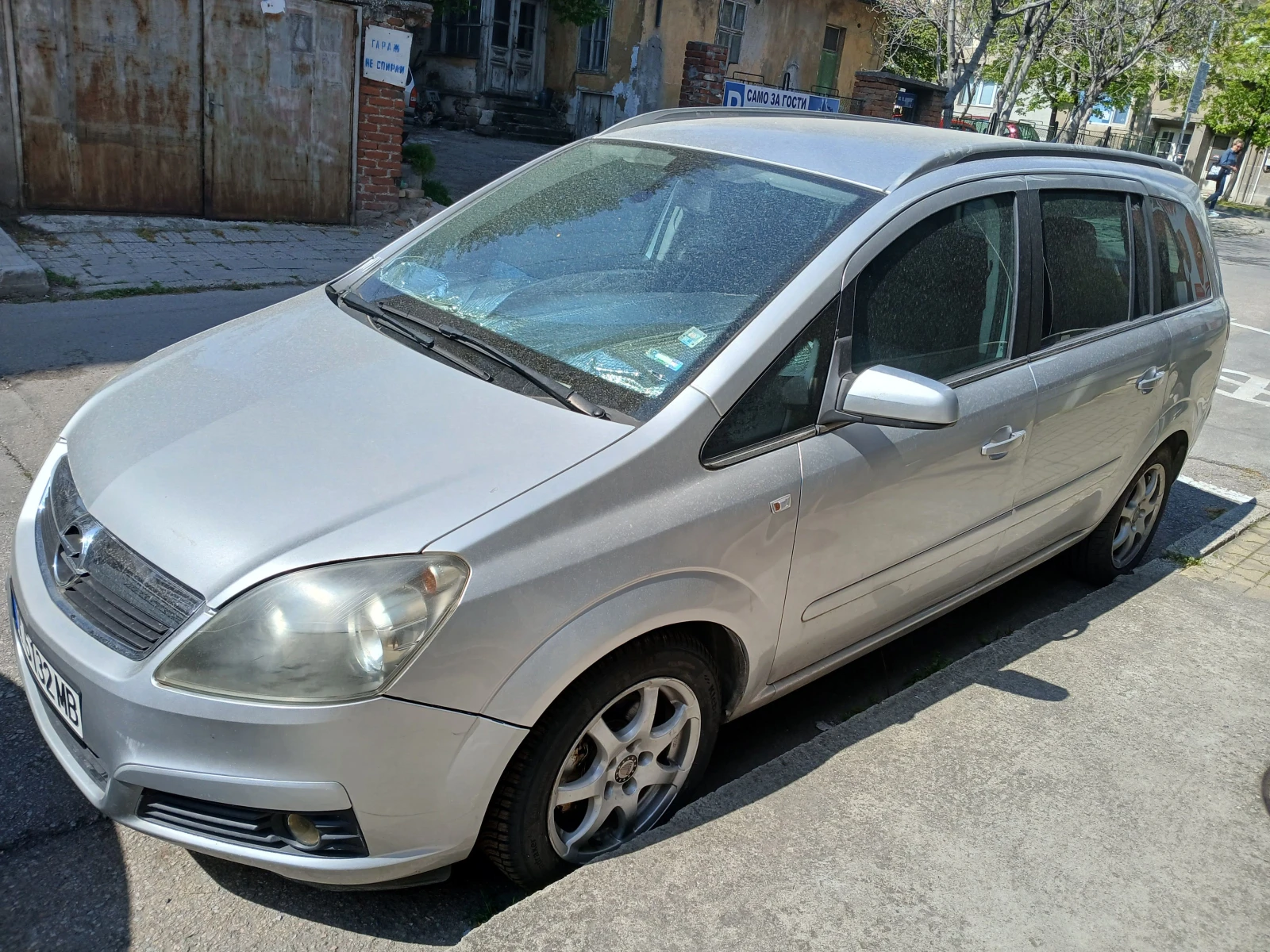 Opel Zafira 7 места, снимка 4 - Автомобили и джипове - 55572999