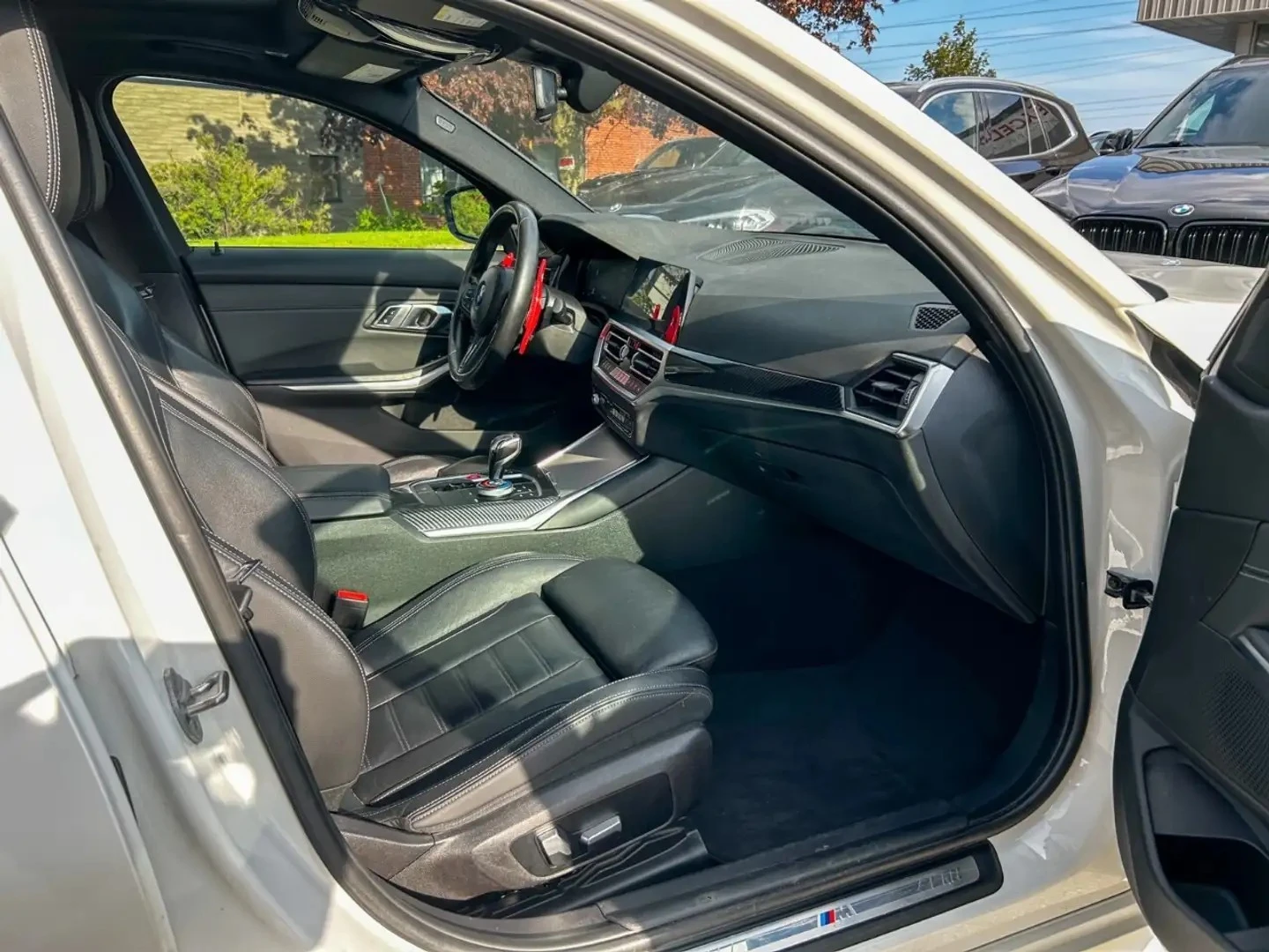 BMW 330 xDrive/M-Sport Pkg/AeroKit/Sunroof, снимка 12 - Автомобили и джипове - 55692106