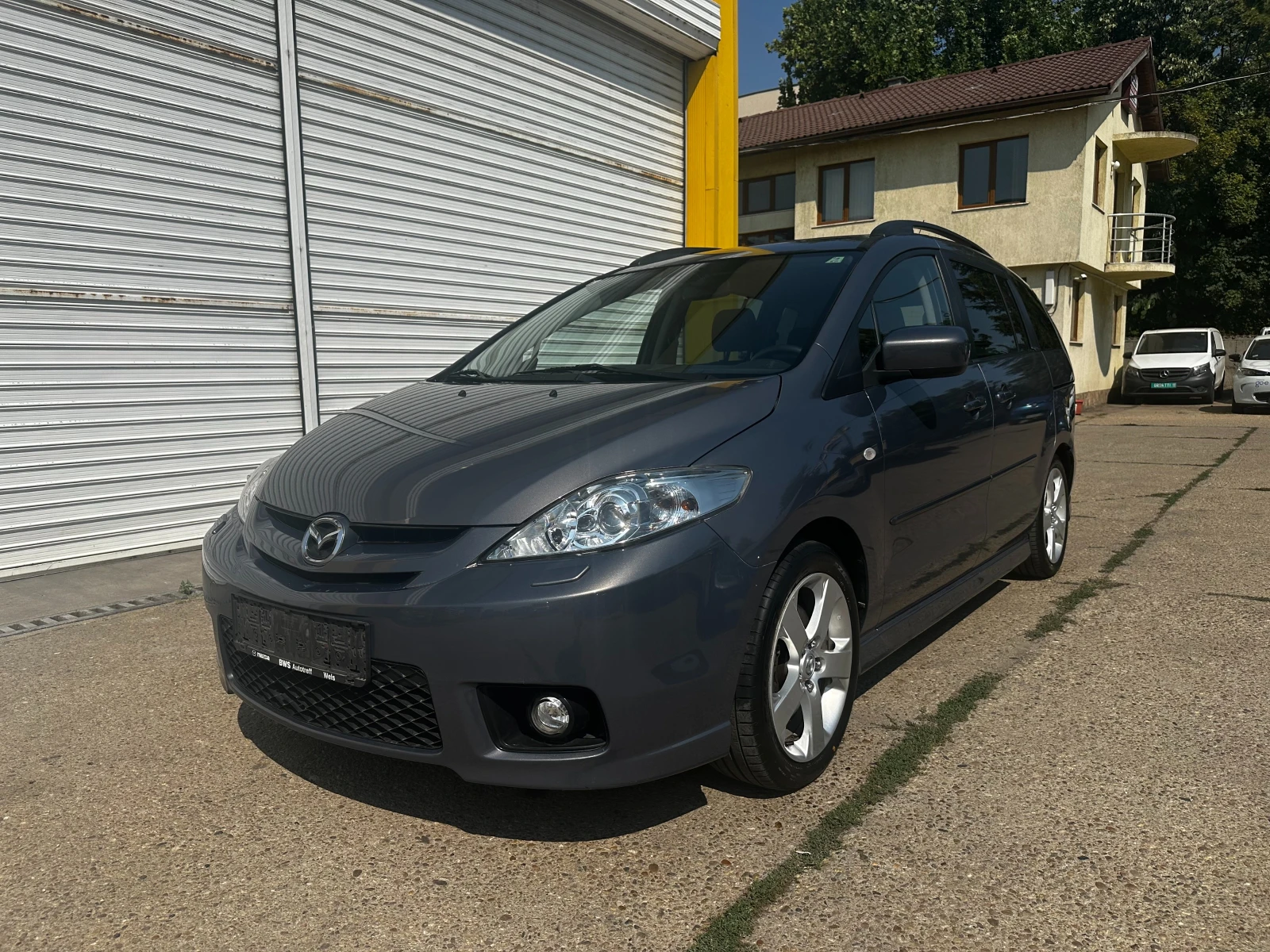 Mazda 5