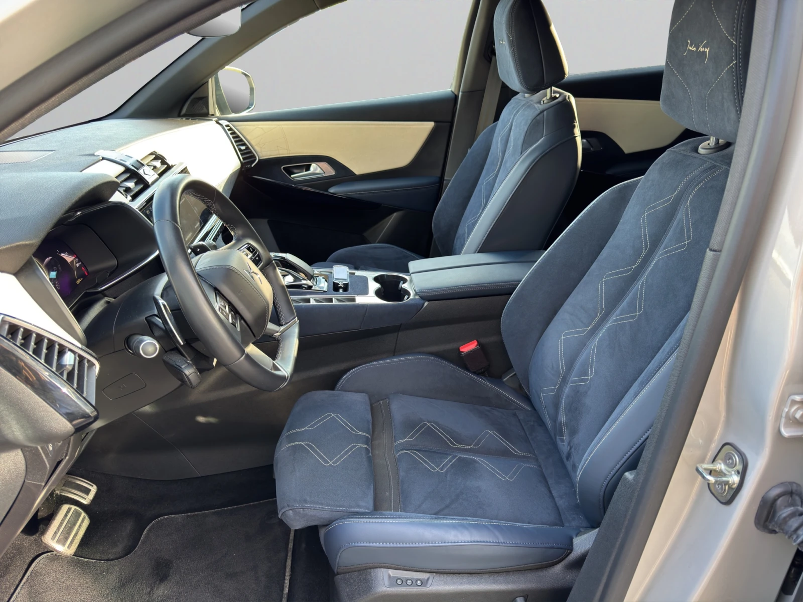 DS DS 7 JULES VERNE PLUG-IN HYBRID 300 AWD Automatic E6 | Mobile.bg � ����������� 7