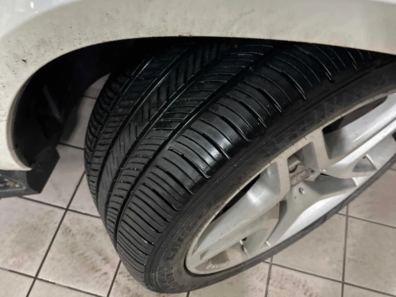 Mercedes-Benz GL * 350 BlueTEC * CARFAX * БЕЗ ПЪРВОНАЧАЛНА ВНОСКА, снимка 15 - Автомобили и джипове - 52888887