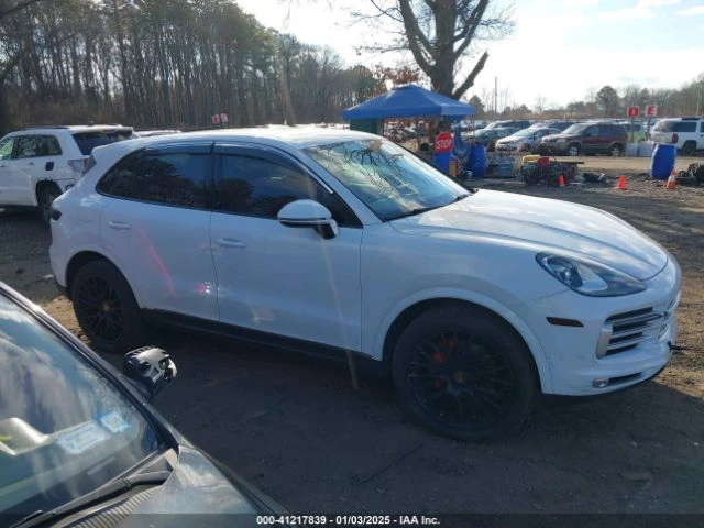 Porsche Cayenne, снимка 11 - Автомобили и джипове - 48891994