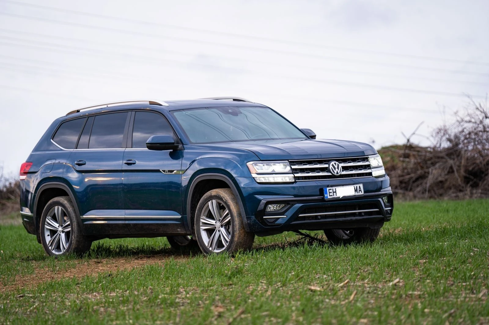 VW Atlas R-Line SEL  - изображение 7