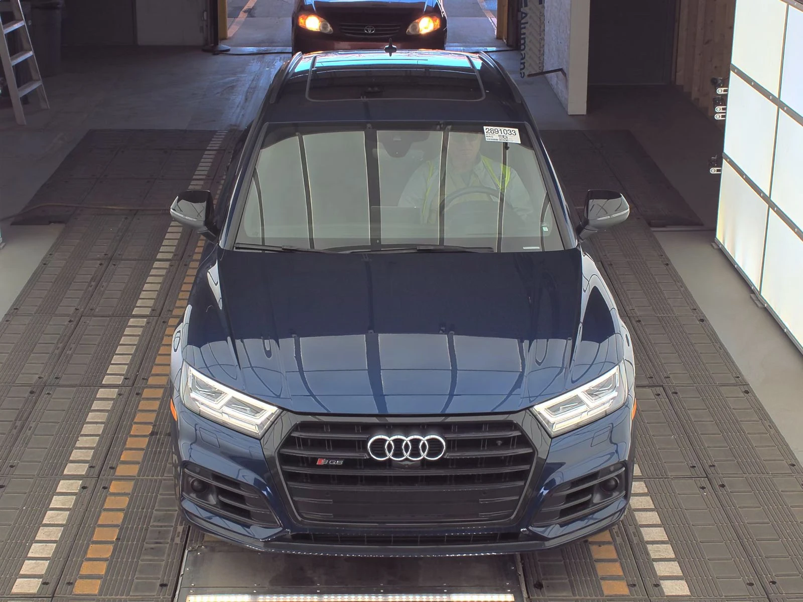 Audi SQ5 PRESTIGE Matrix* Bang&Olufsen 3D* Дисторник* 360*  - изображение 2