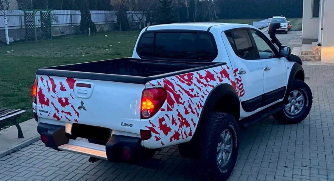 Mitsubishi L200  Ляв волан спешно! - изображение 7