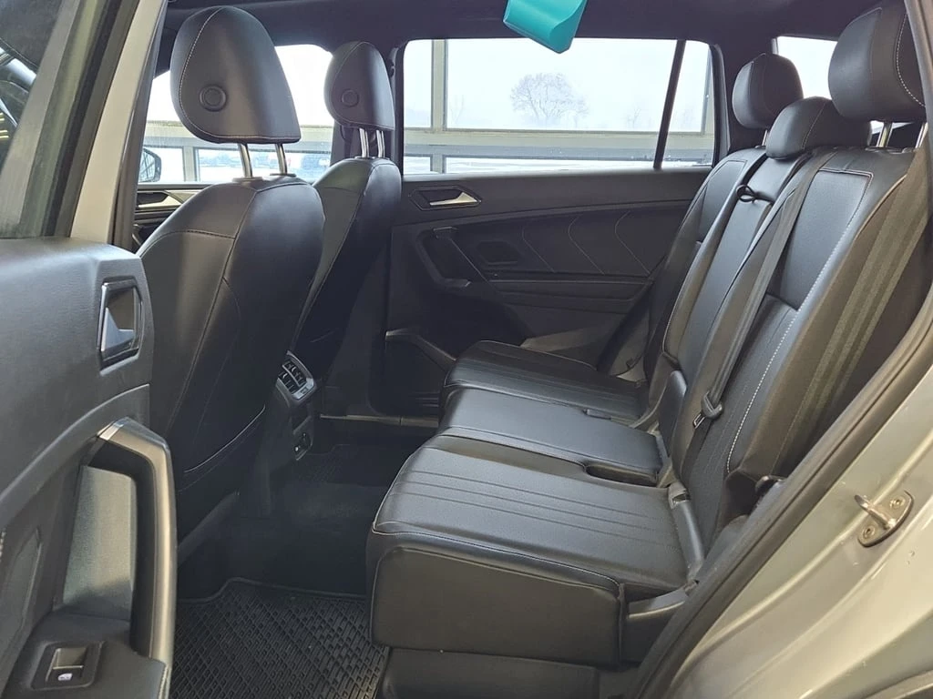 VW Tiguan * COMFORTLINE R LINE BLACK EDITION * CARFAX *  | Mobile.bg � ����������� 12