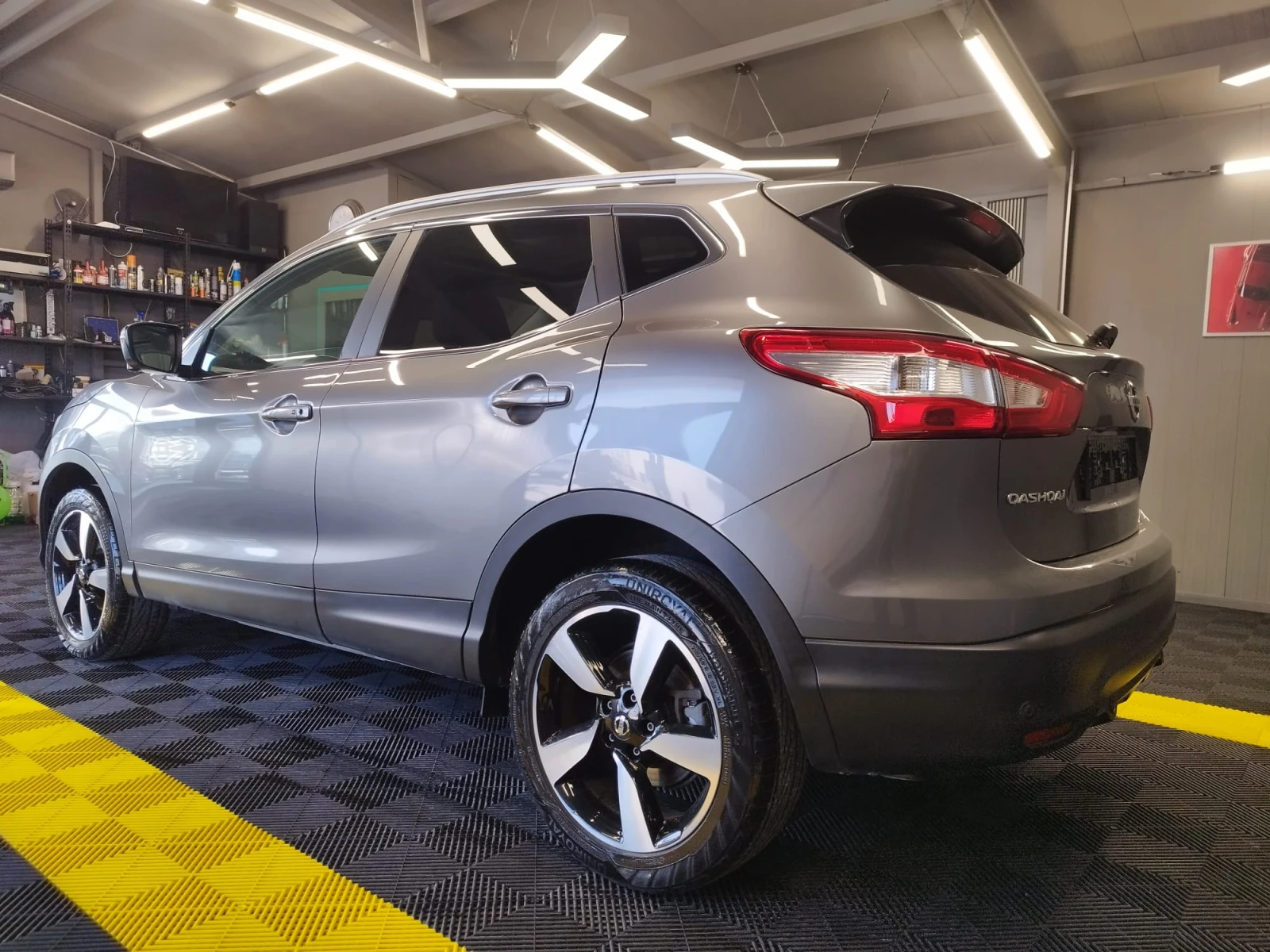 Nissan Qashqai 1.5dci 52000km, снимка 3 - Автомобили и джипове - 54253958
