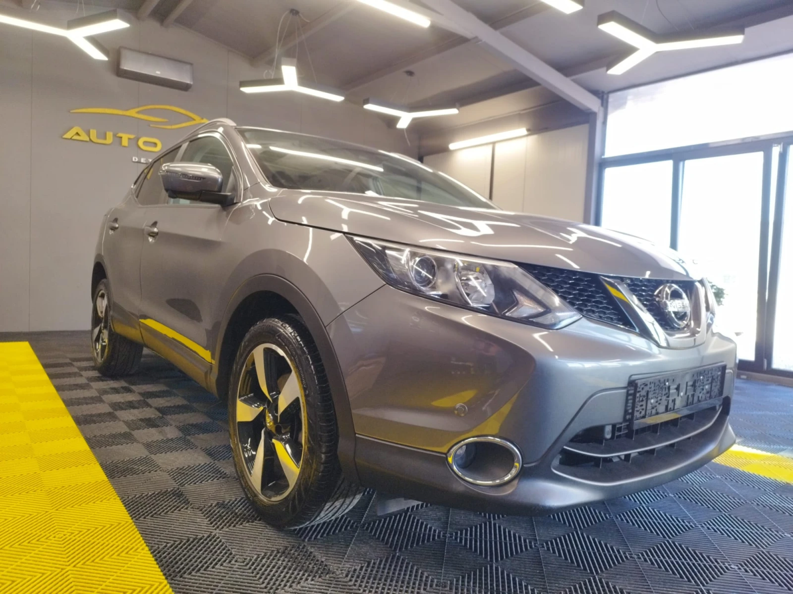 Nissan Qashqai 1.5dci 52000km, снимка 5 - Автомобили и джипове - 54253958