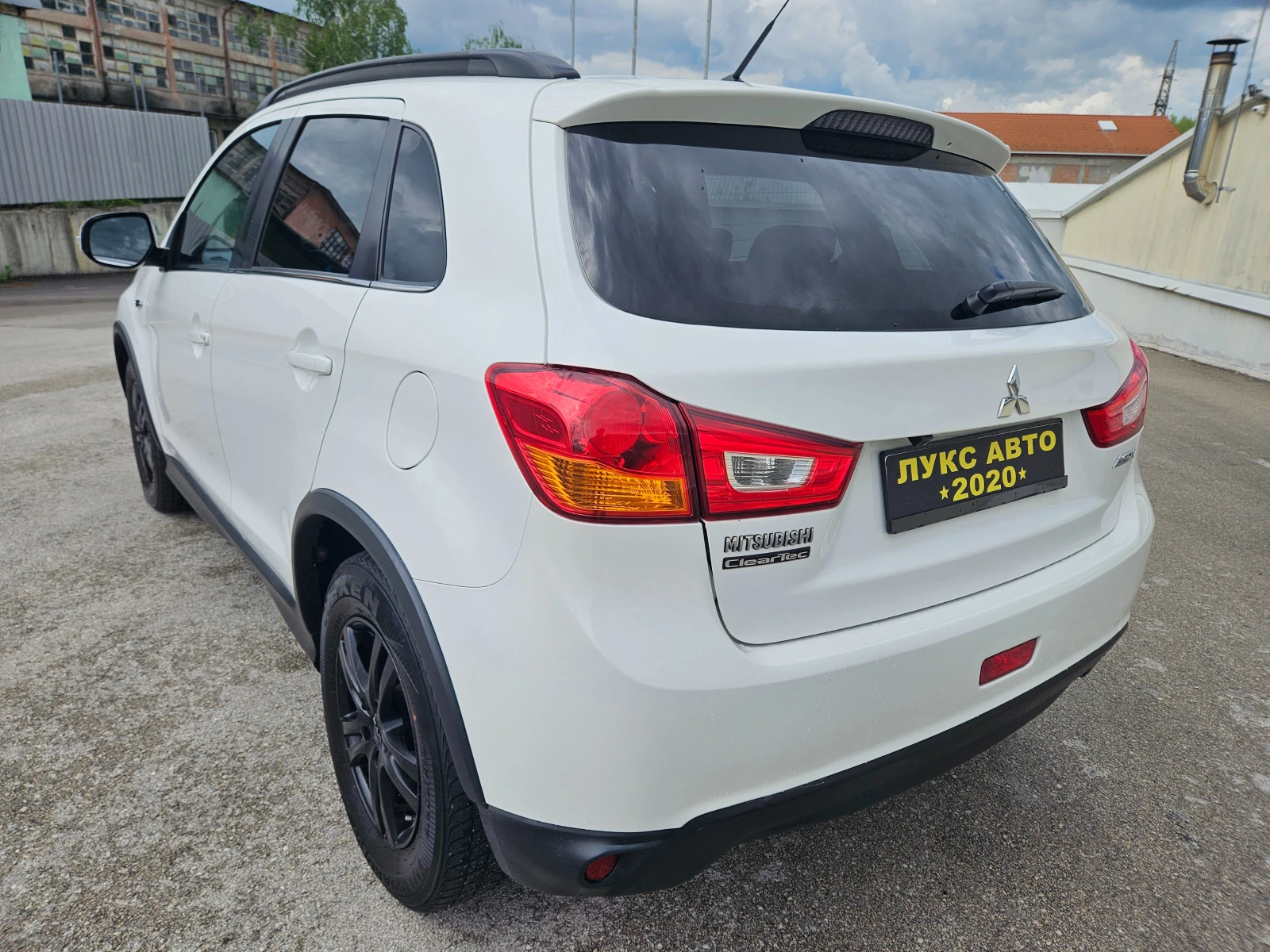 Mitsubishi ASX Уникат НАПЪЛНО ОБСЛУЖЕН , снимка 6 - Автомобили и джипове - 54505706